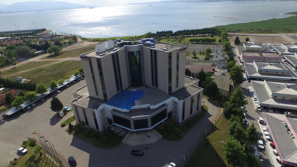 Emexotel Kocaeli Buitenkant foto