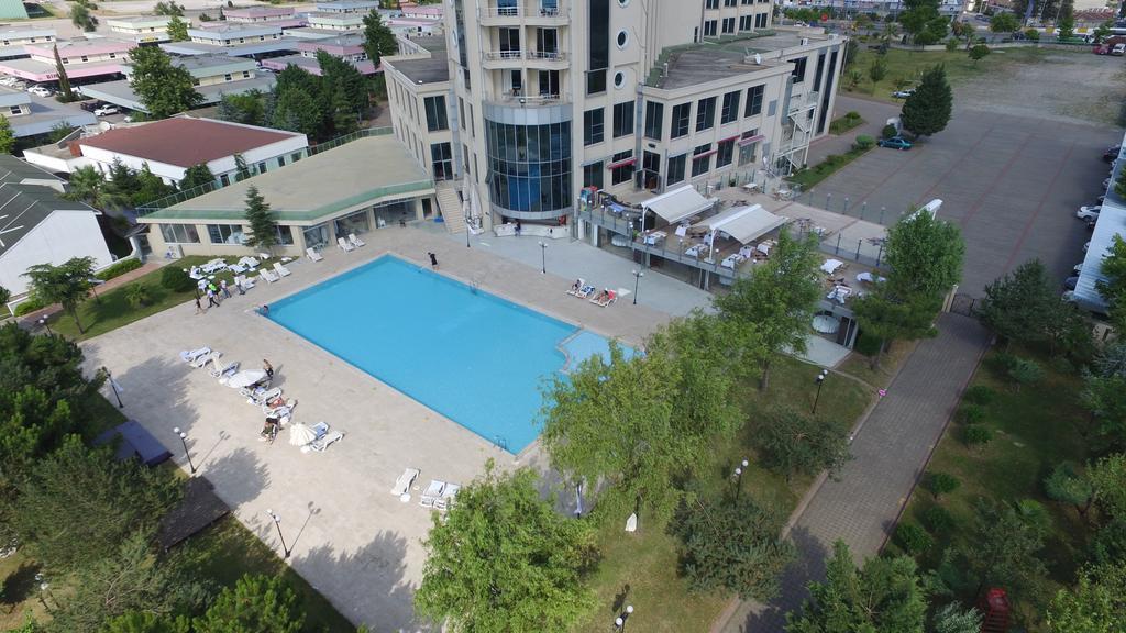 Emexotel Kocaeli Buitenkant foto